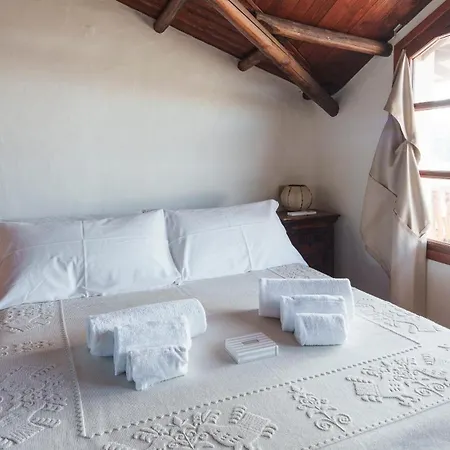 Panoramic Attic With Pool Near Costa Smeralda