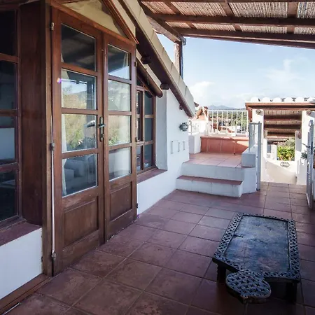 Apartment Welcomely - Romantic Roof