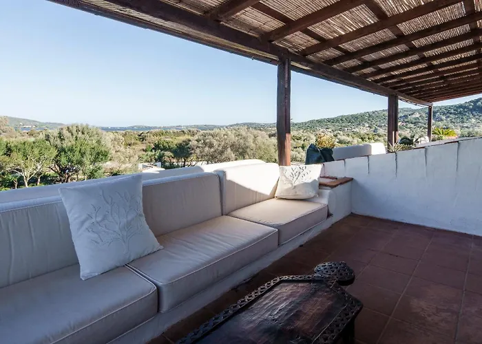 Welcomely - Romantic Roof Apartment *