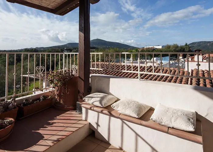 Welcomely - Romantic Roof *